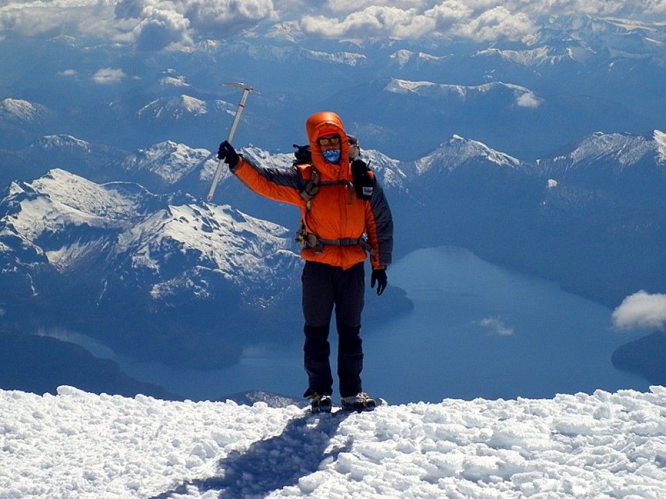 Ascensión al volcán Lanín